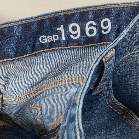 Gap 1969 Perfect Boot Jeans - Picture 3 of 3